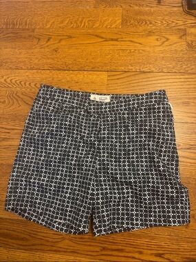 Printed Black & White Patterned men’s  bathing suit | size 32